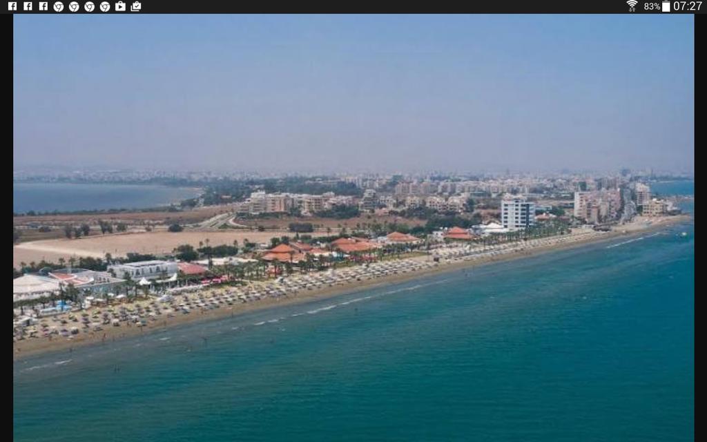 Panikos Beach Apartment I Lárnaka Eksteriør bilde