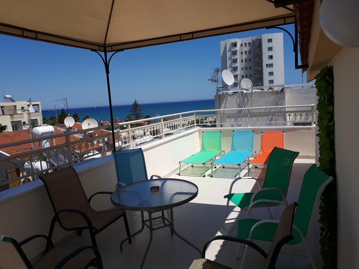 Panikos Beach Apartment I Lárnaka Eksteriør bilde