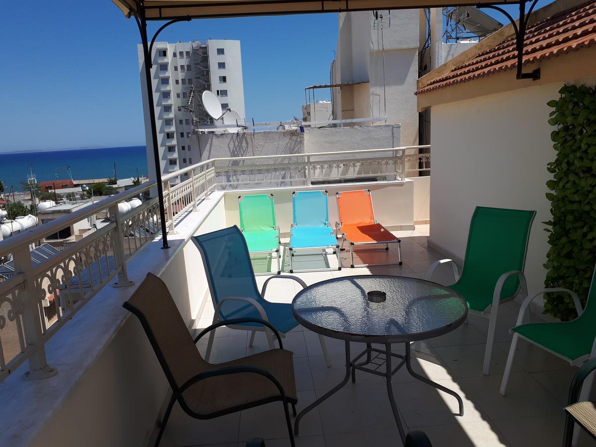 Panikos Beach Apartment I Lárnaka Eksteriør bilde